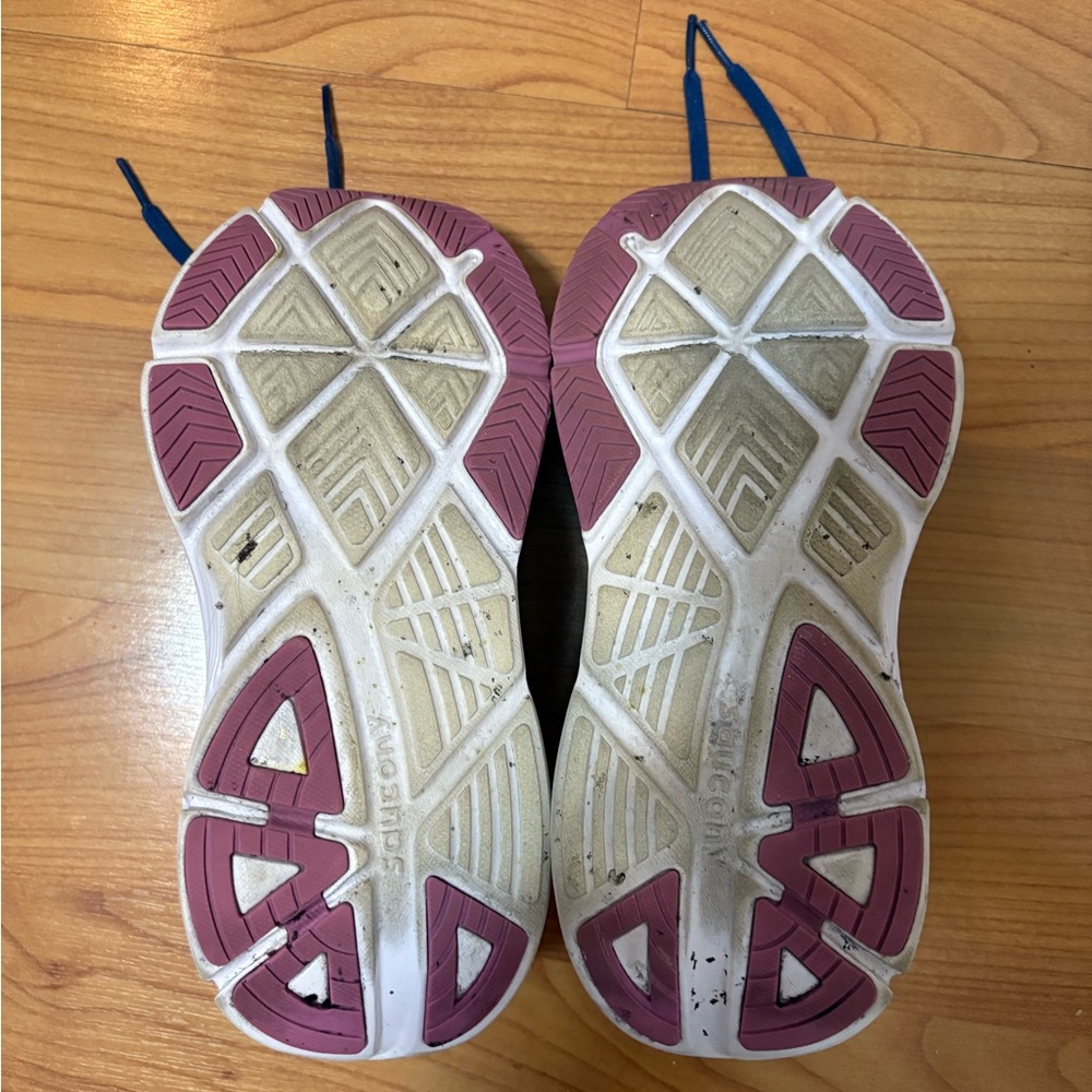 Saucony Guide 17 View 4